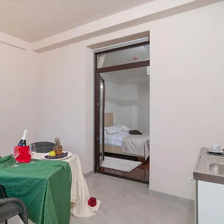 Guest house Luxury Near The Beach1