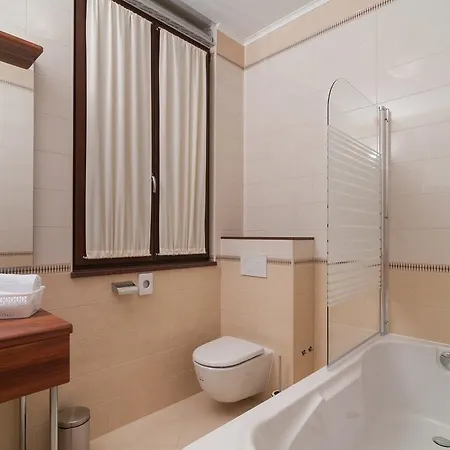 Luxury Near The Beach1 Guest house