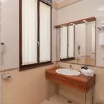 Konukevi Luxury Near The Beach1 Split