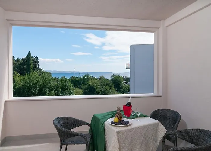 Luxury Near The Beach1